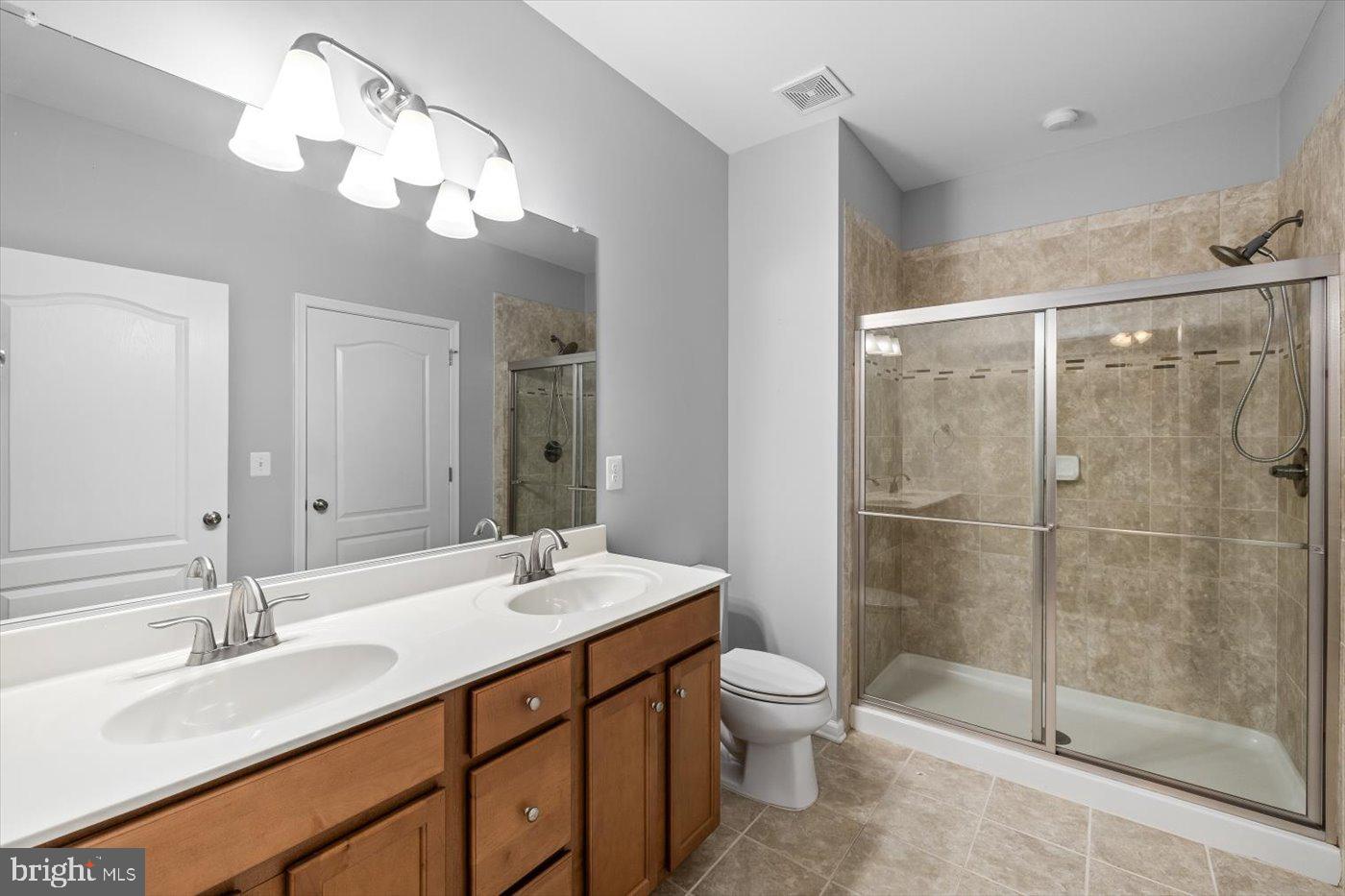 85 STROTHER LANE 101