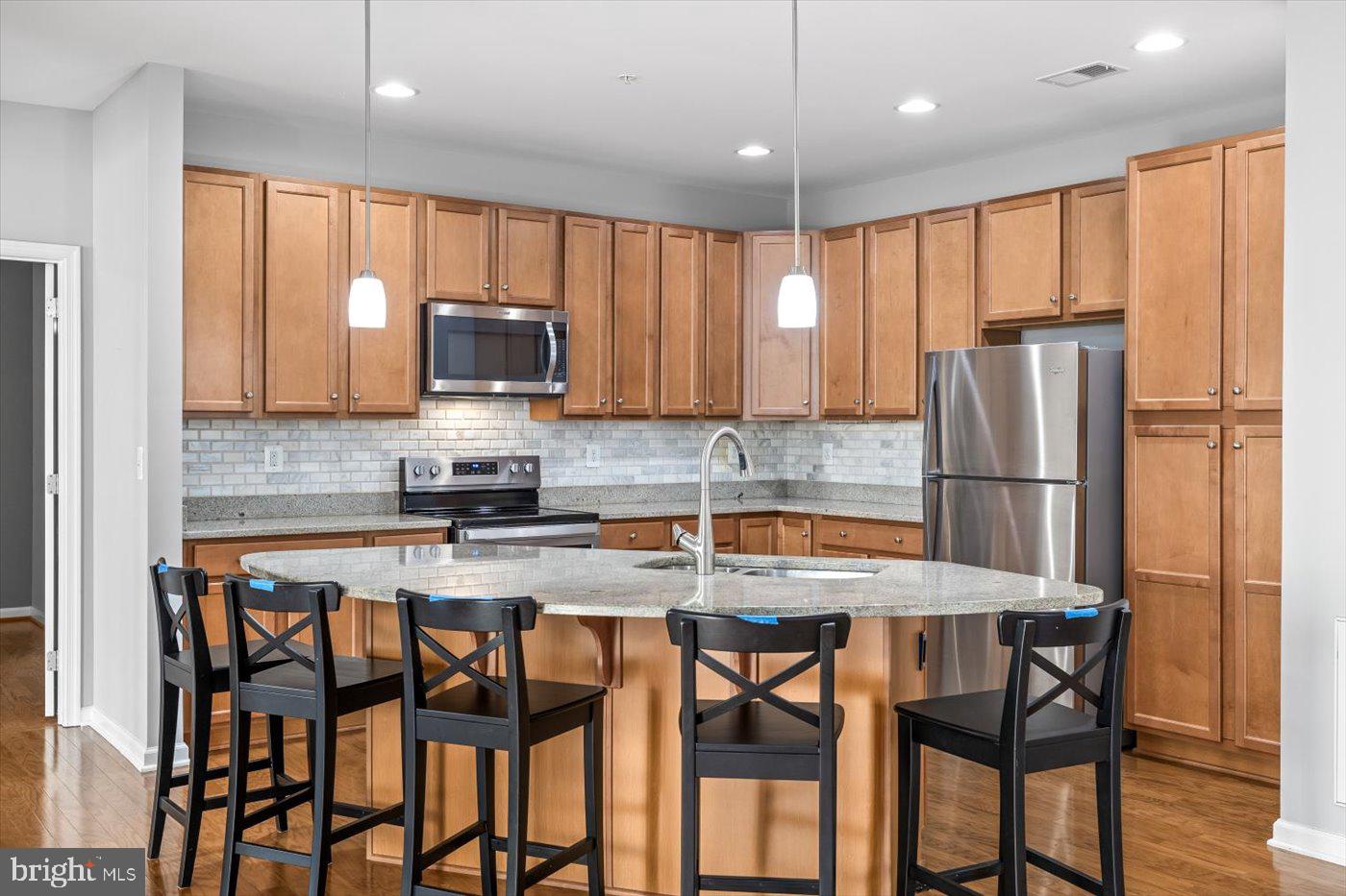 85 STROTHER LANE 101