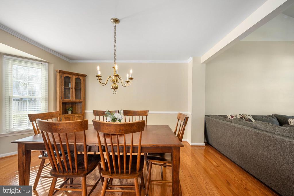 4 WREN WAY COURT