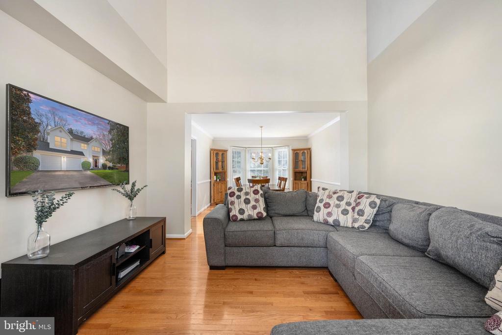 4 WREN WAY COURT