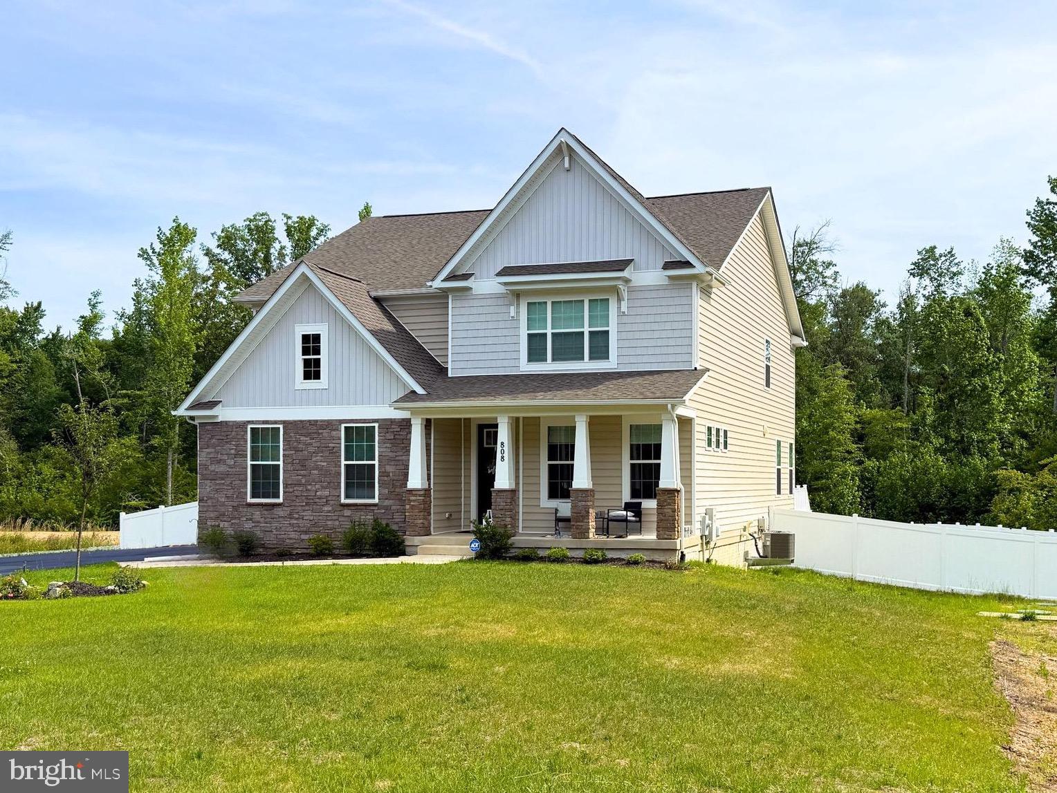 808 LONG MEADOW DRIVE