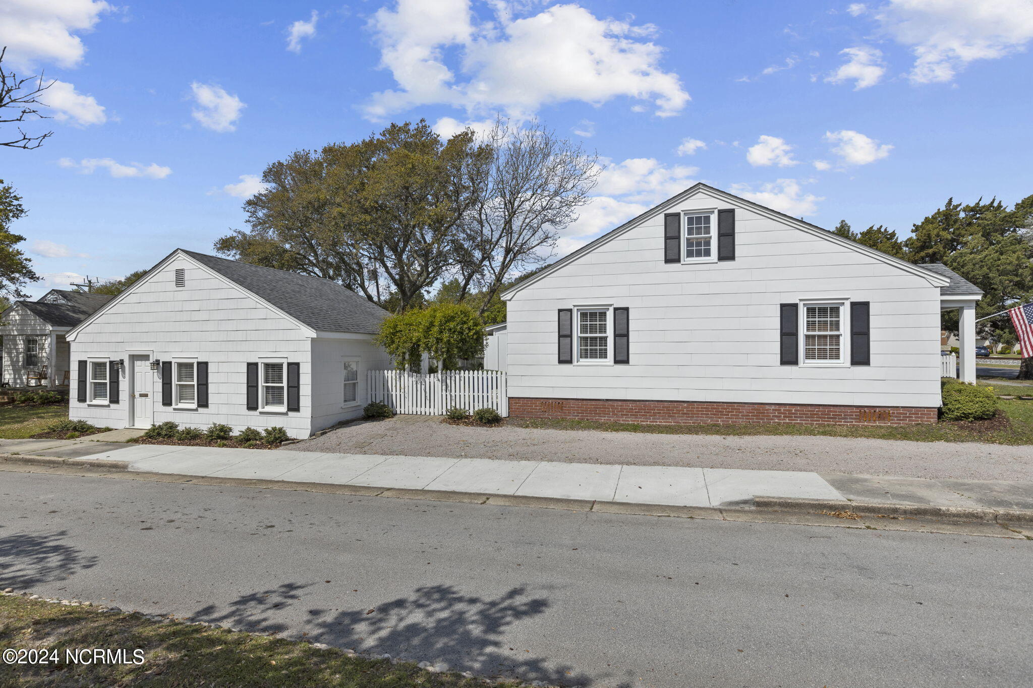 2101 Arendell Street