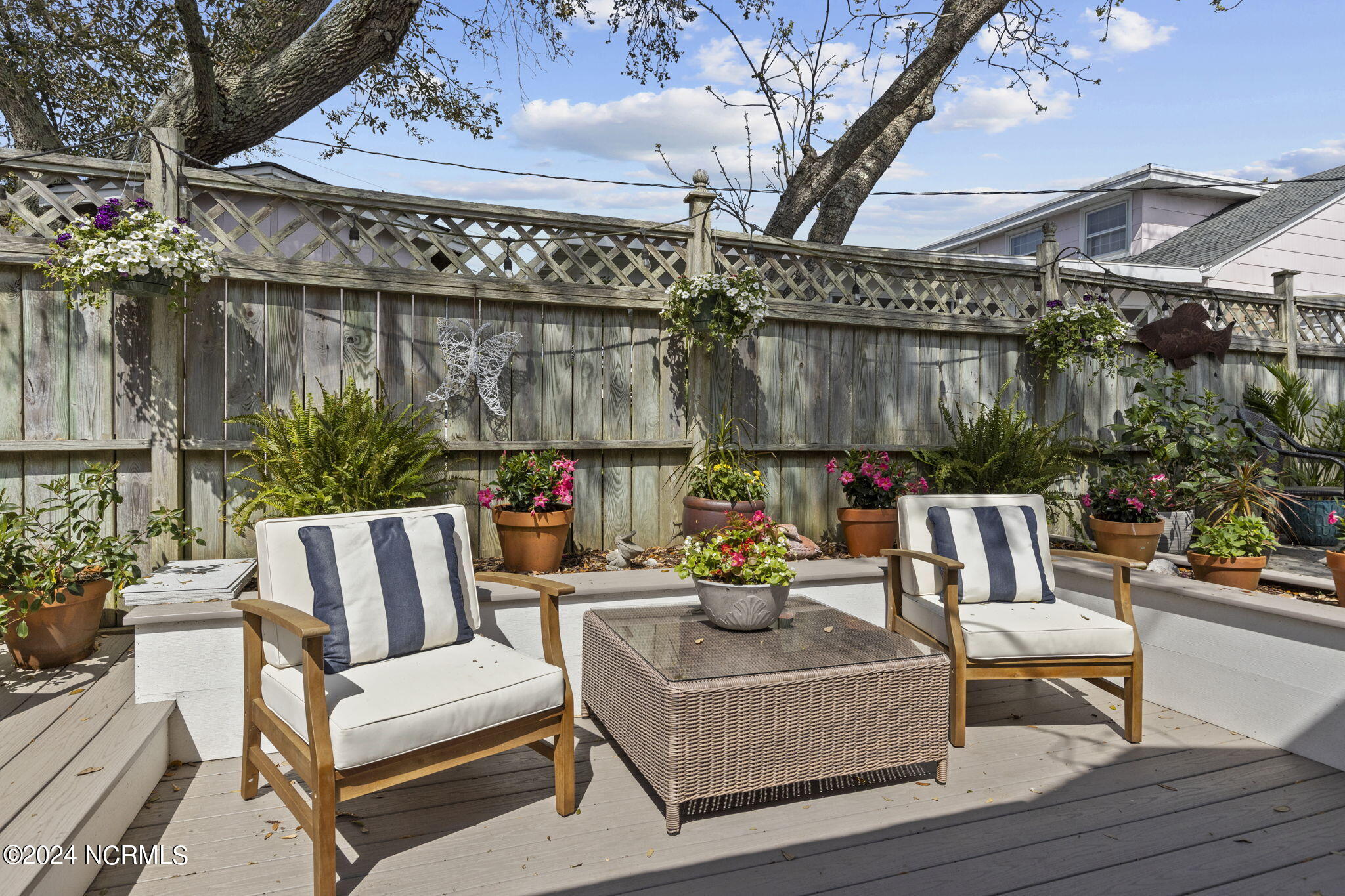 2101 Arendell Street