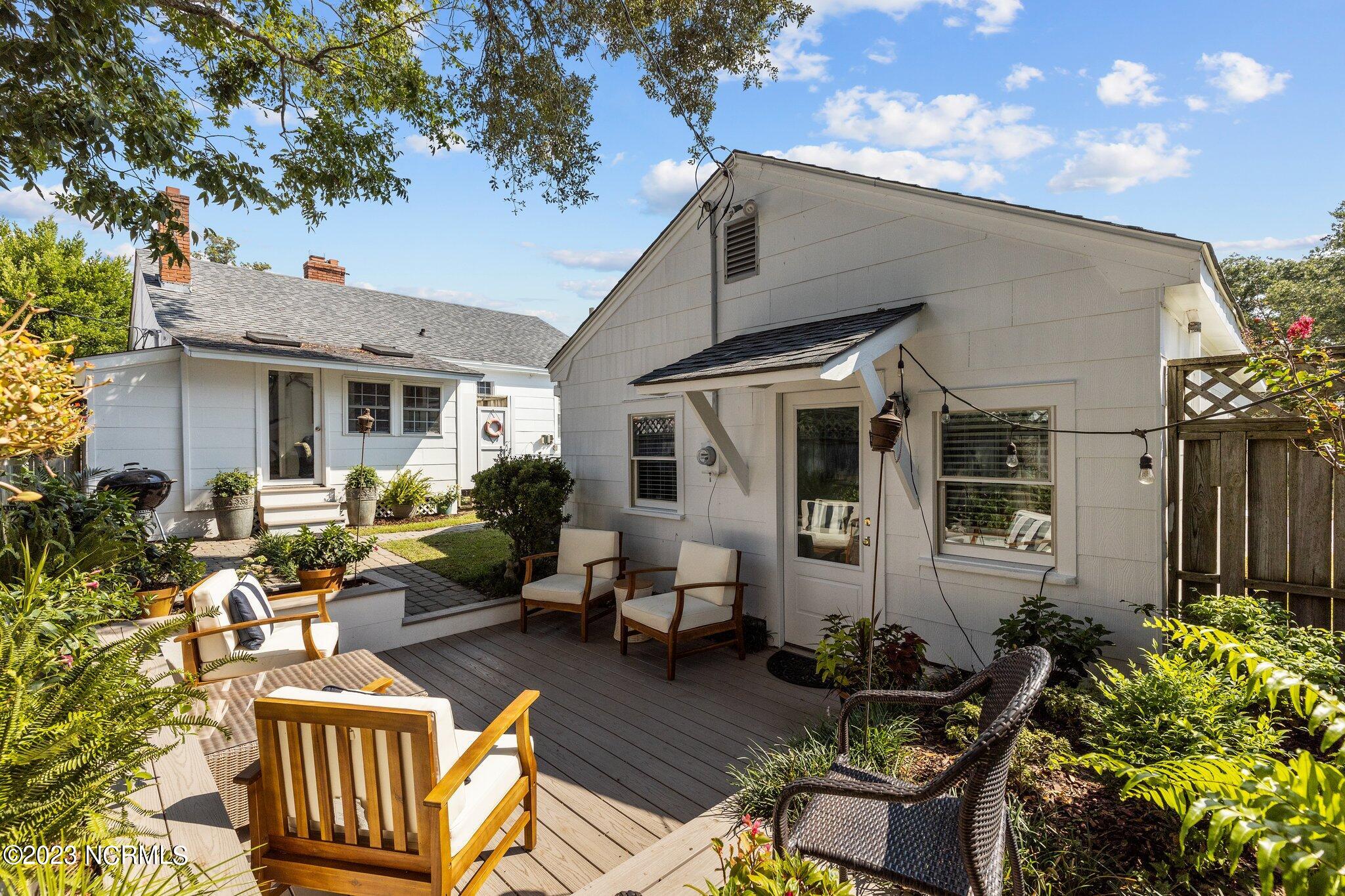 2101 Arendell Street