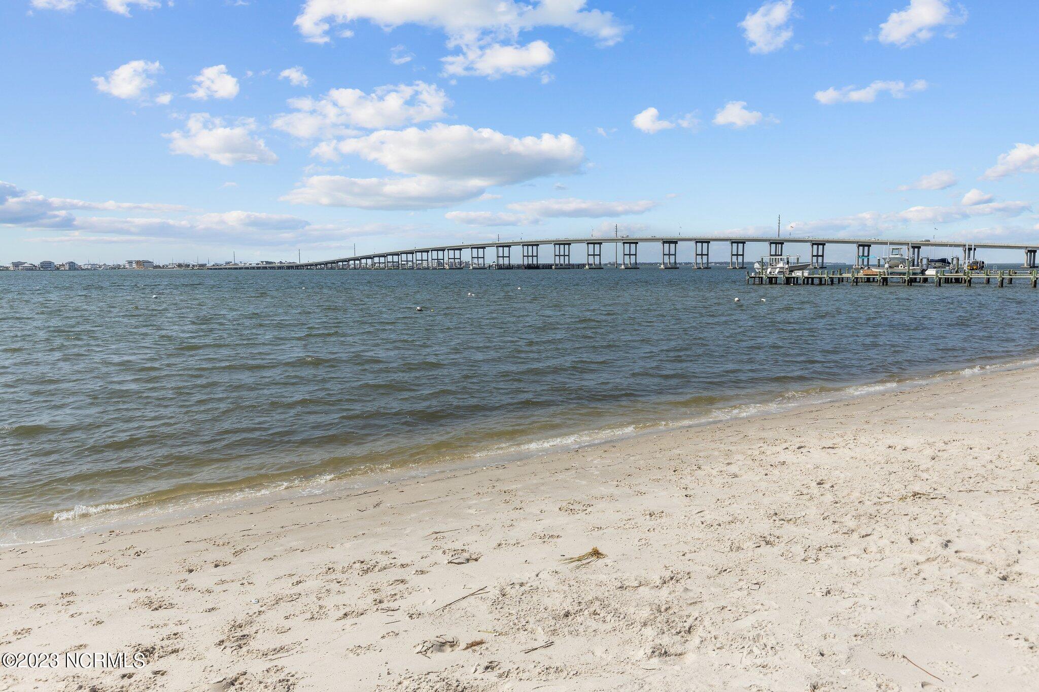 2101 Arendell Street