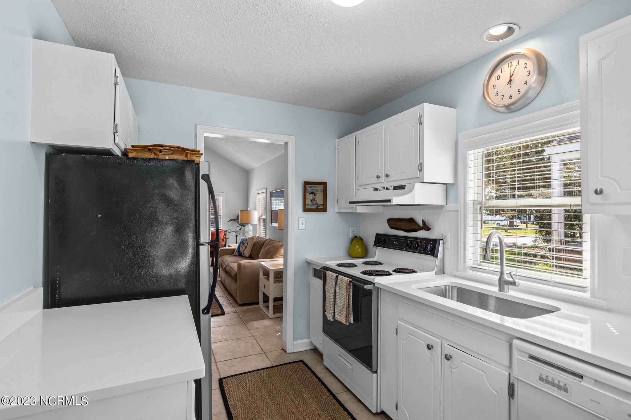 2101 Arendell Street