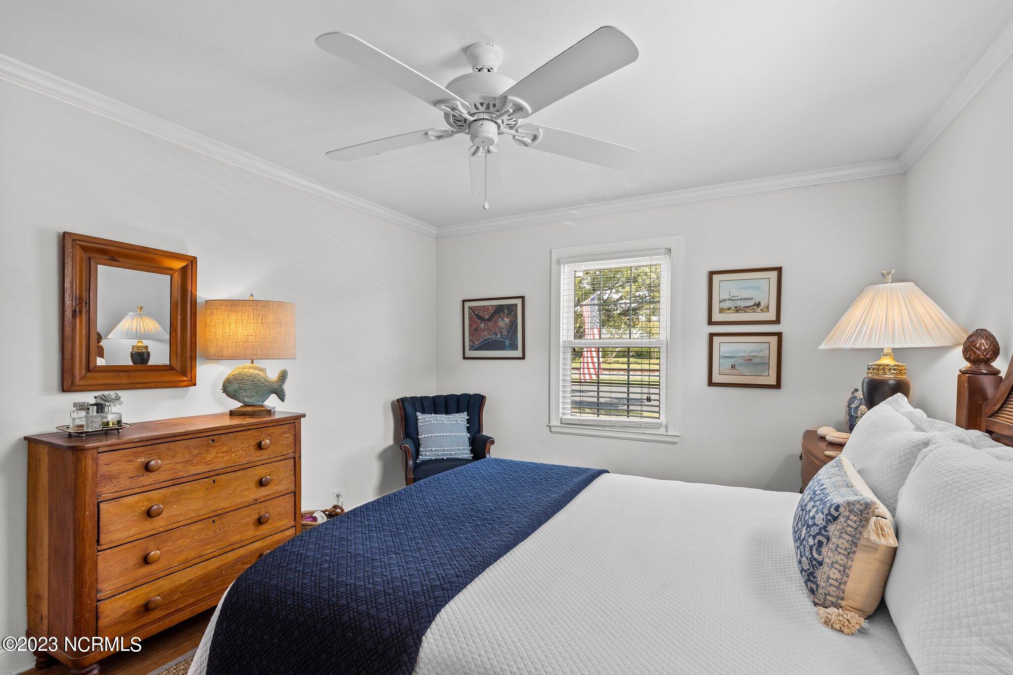 2101 Arendell Street