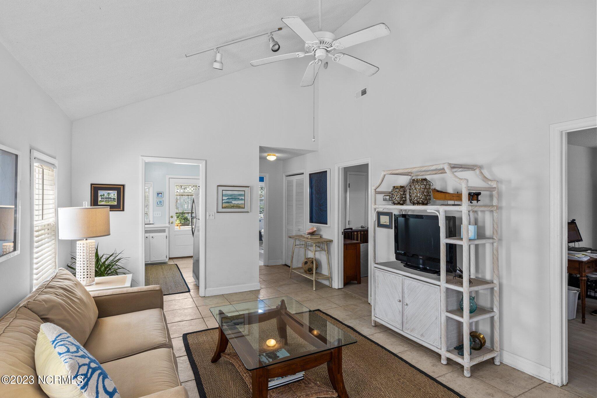 2101 Arendell Street