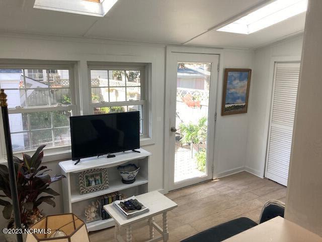 2101 Arendell Street