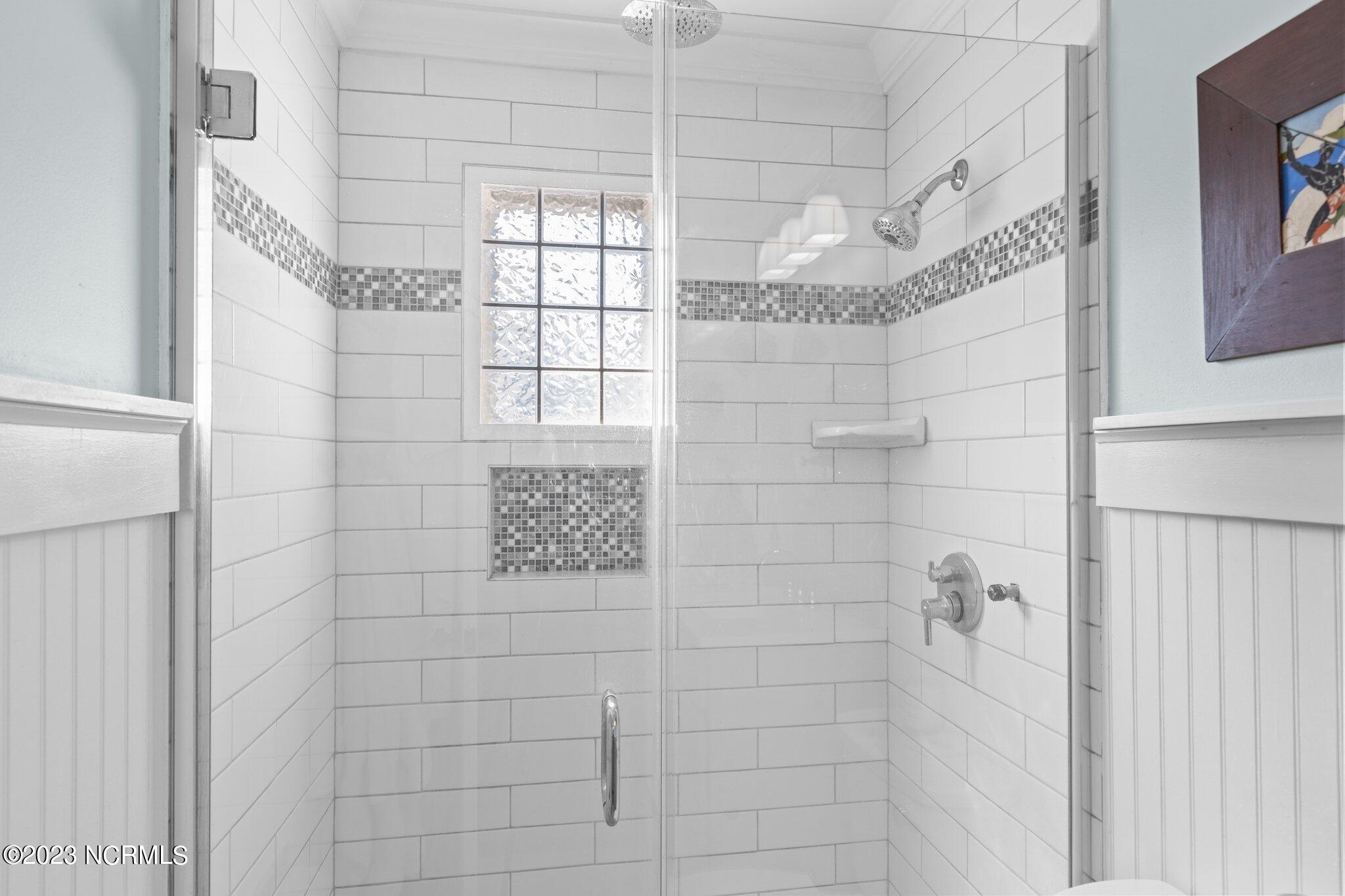 2101 Arendell Street