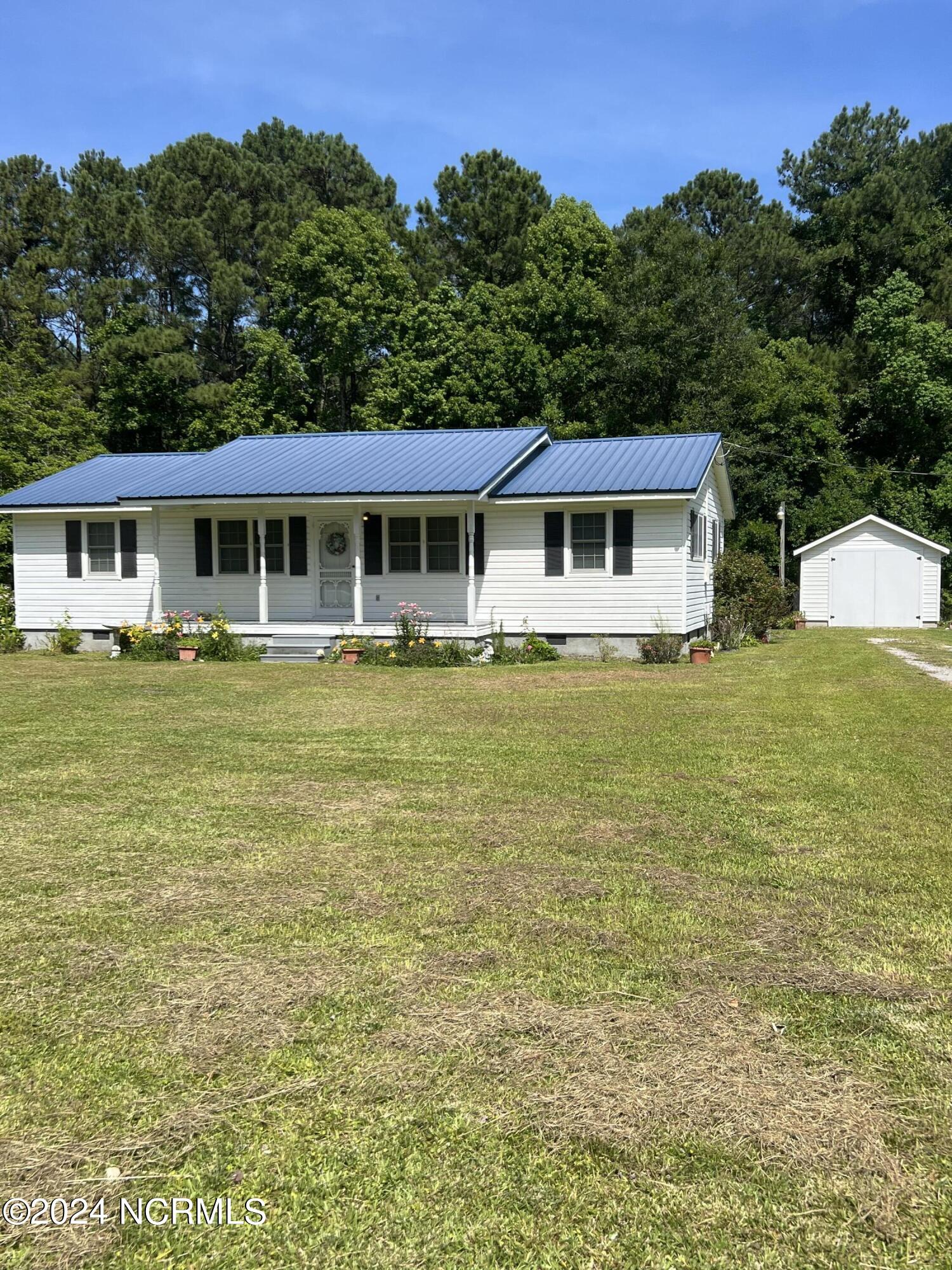 659 Harkers Island Road