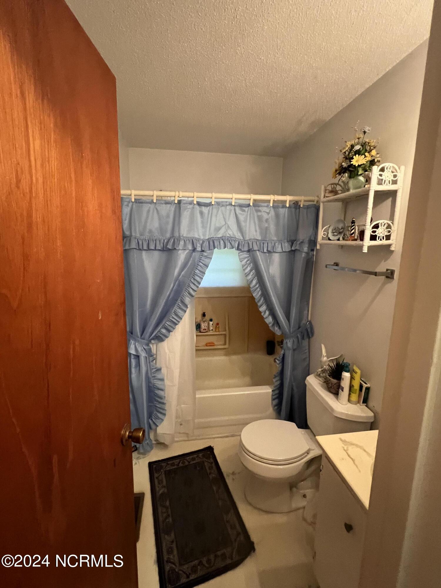 659 Harkers Island Road