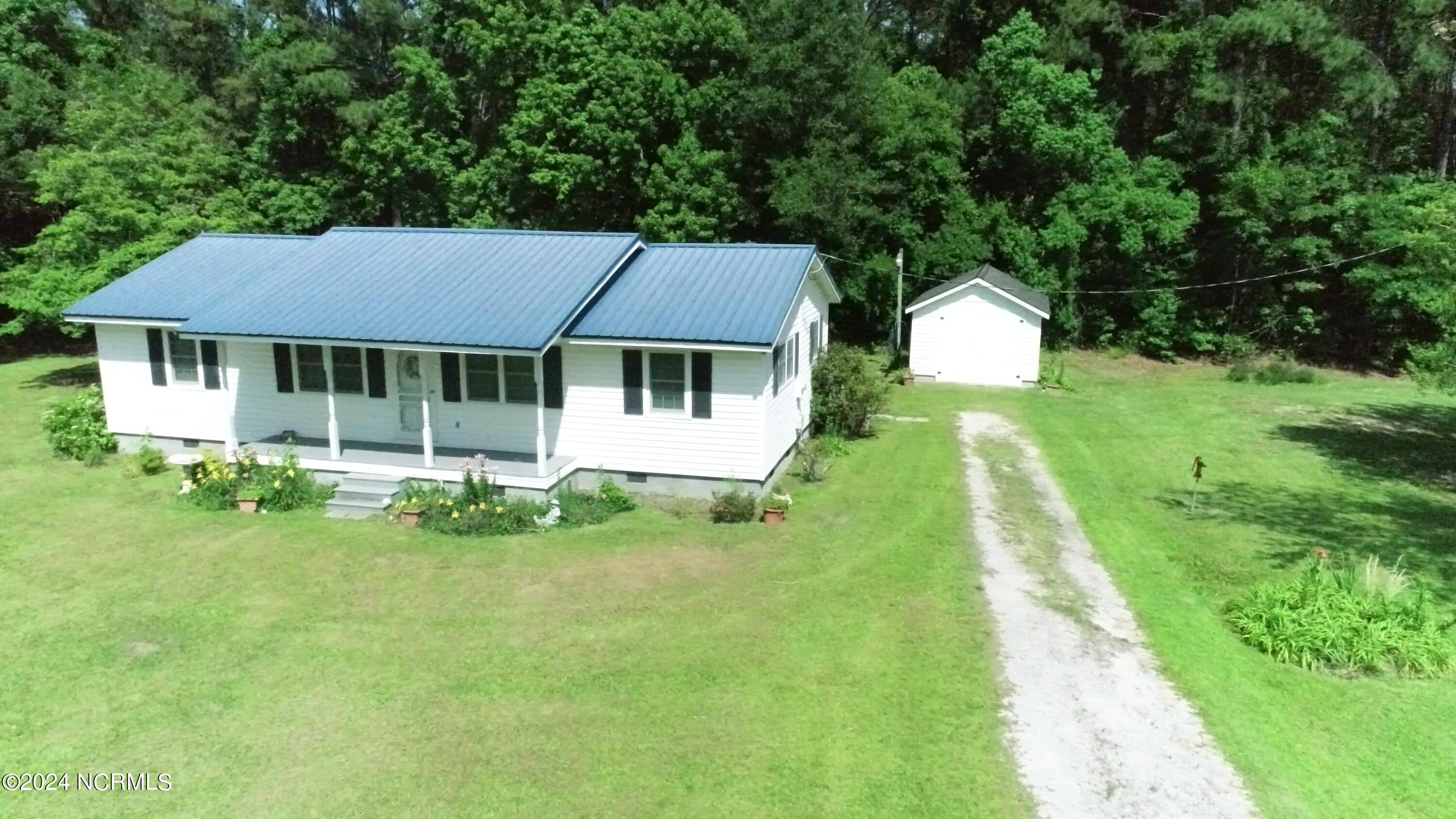 659 Harkers Island Road