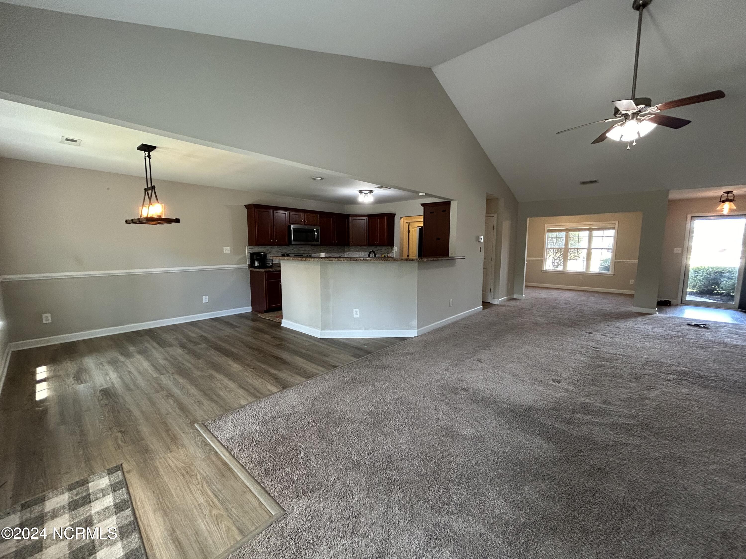 307 Moray Court