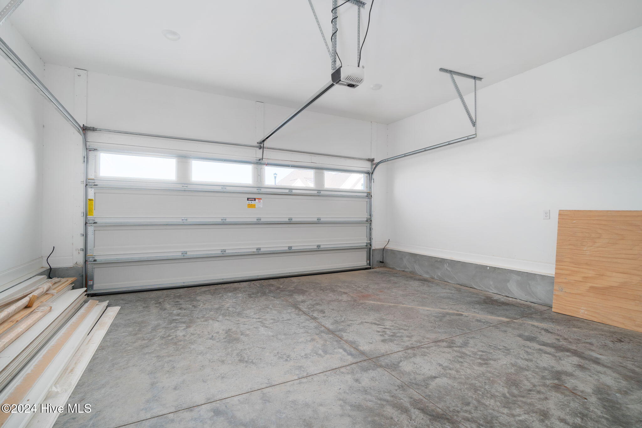 204 Windswept Lane