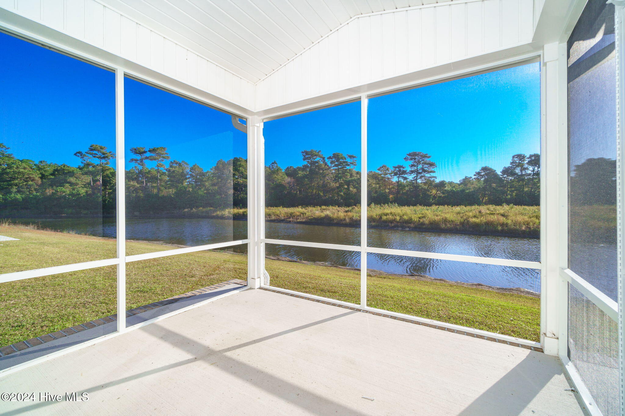 204 Windswept Lane