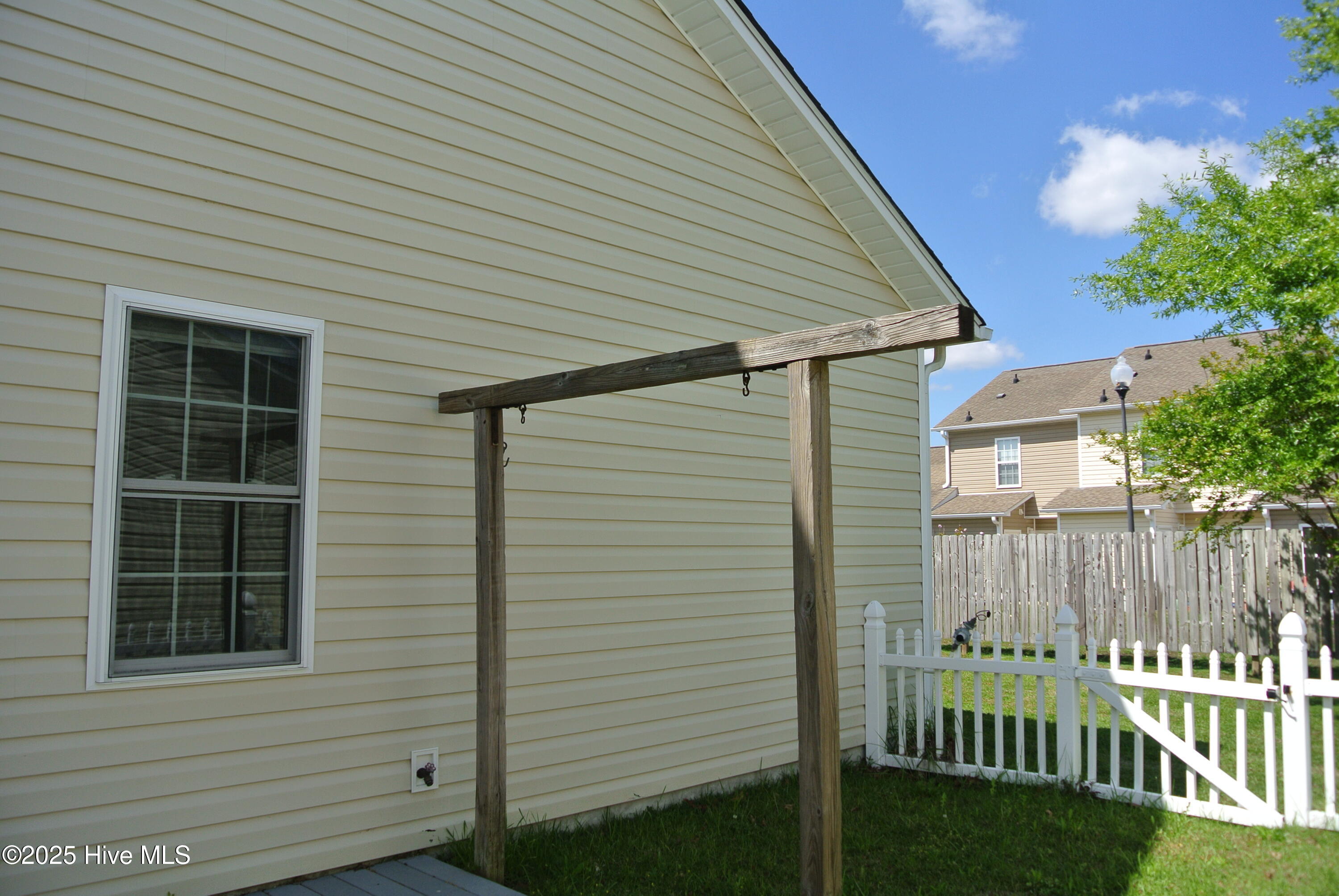 105 Palmetto Place Circle