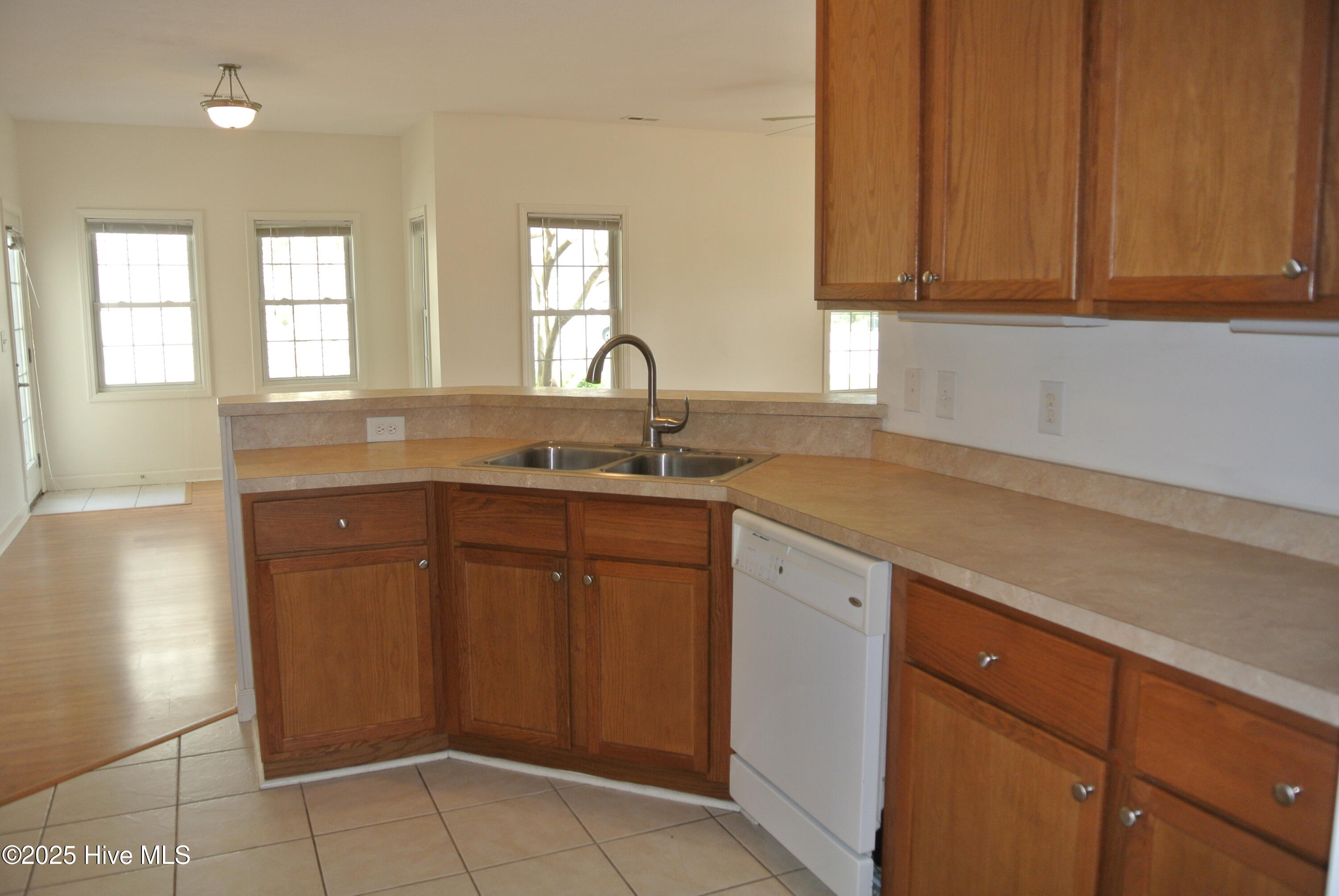 105 Palmetto Place Circle