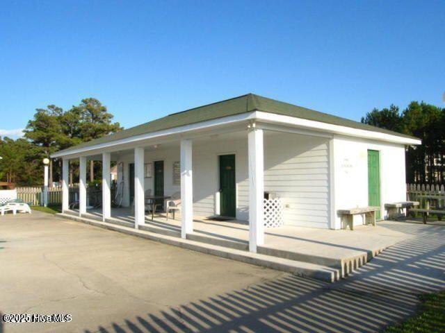 512 Island Drive