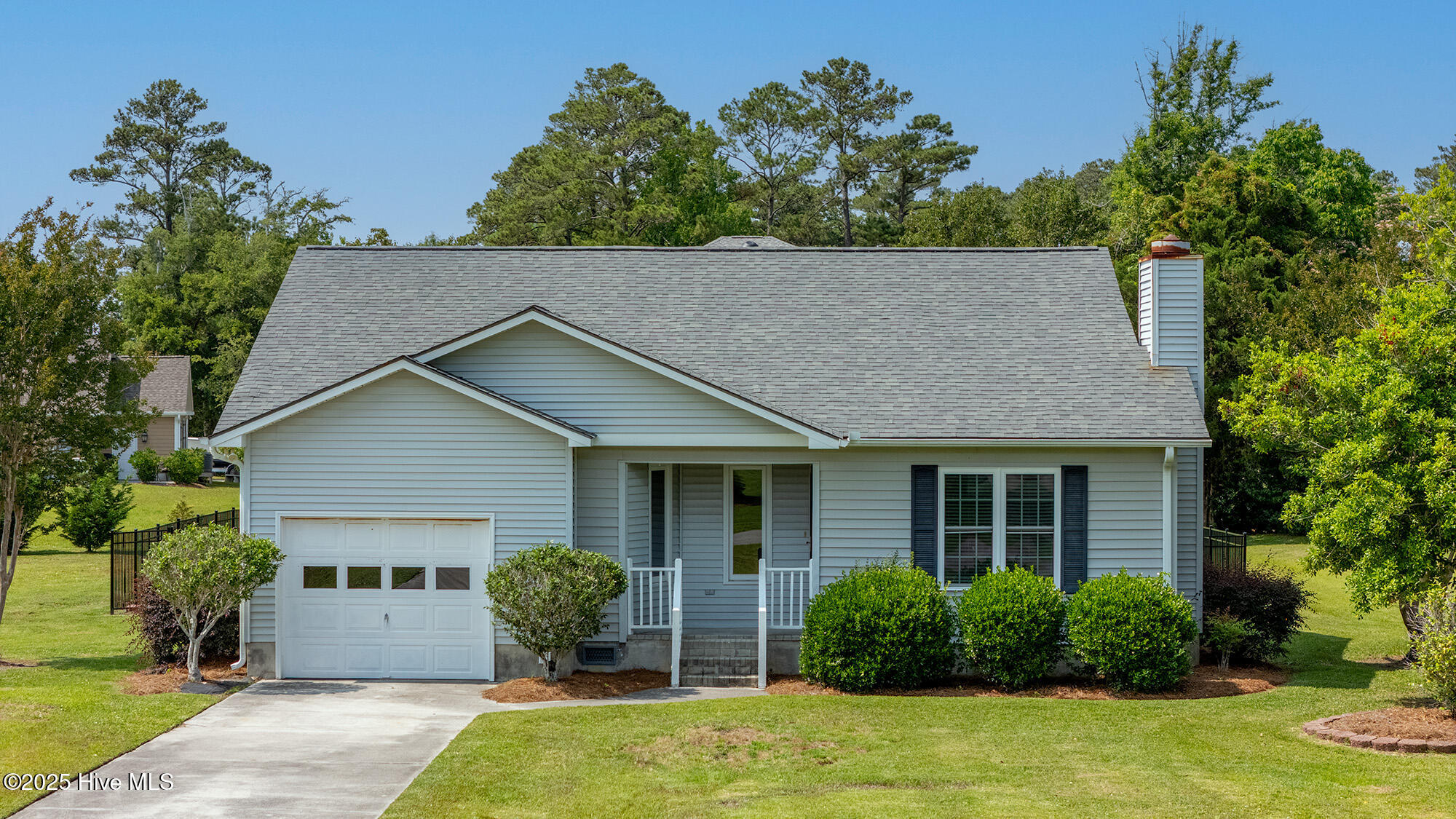 512 Island Drive