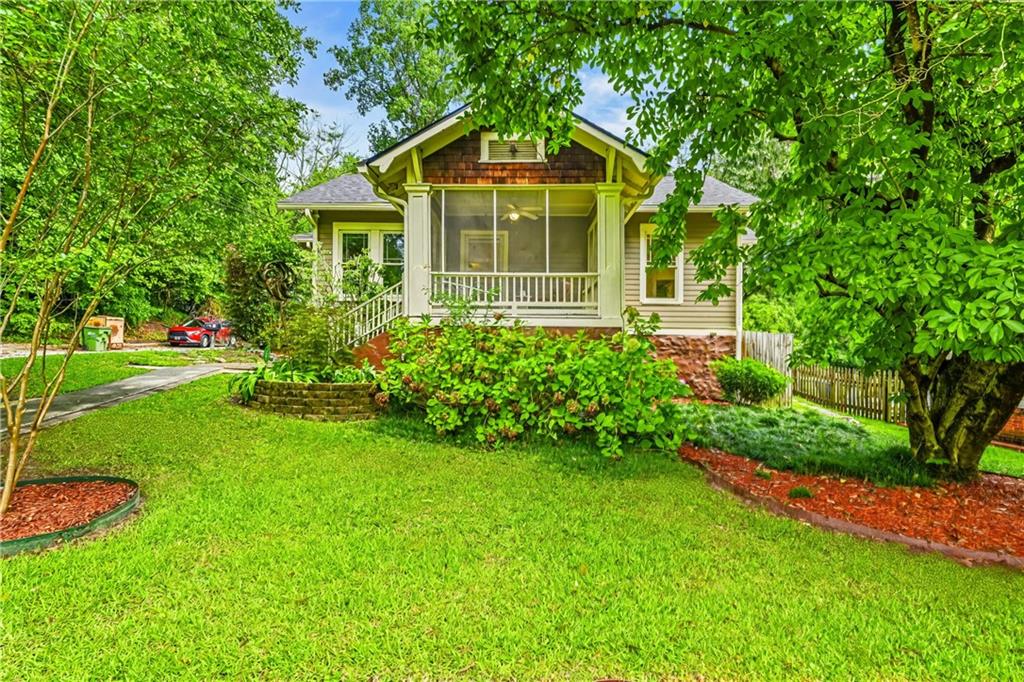 1607 Carroll Drive NW