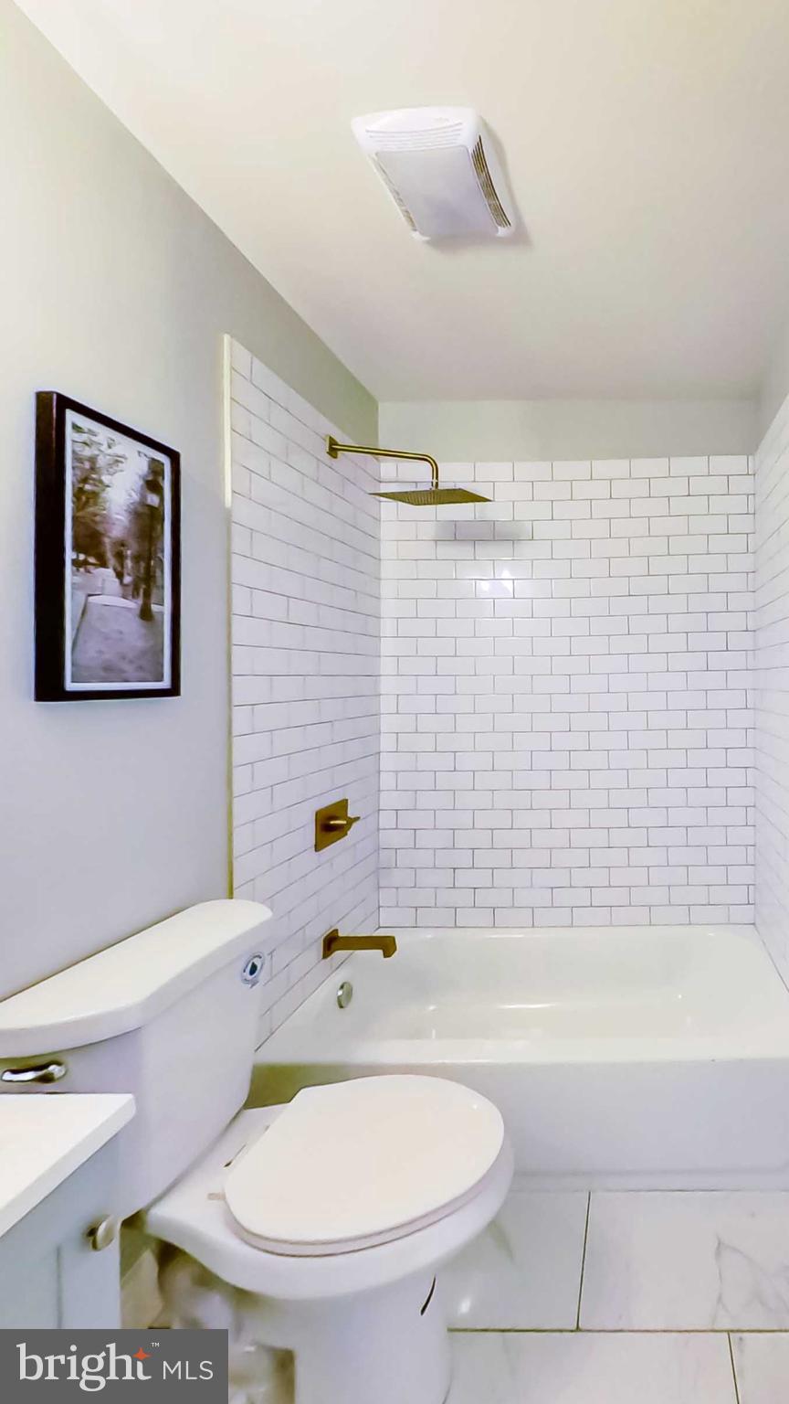 2329 E MADISON STREET