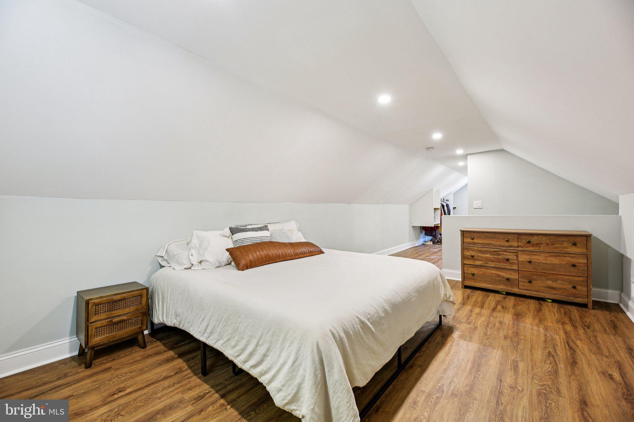 5201 OLD FREDERICK ROAD