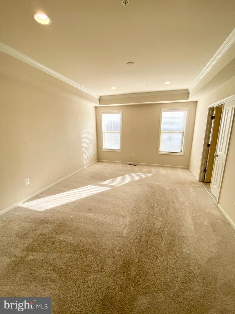 4336 VIRIDIAN TERRACE