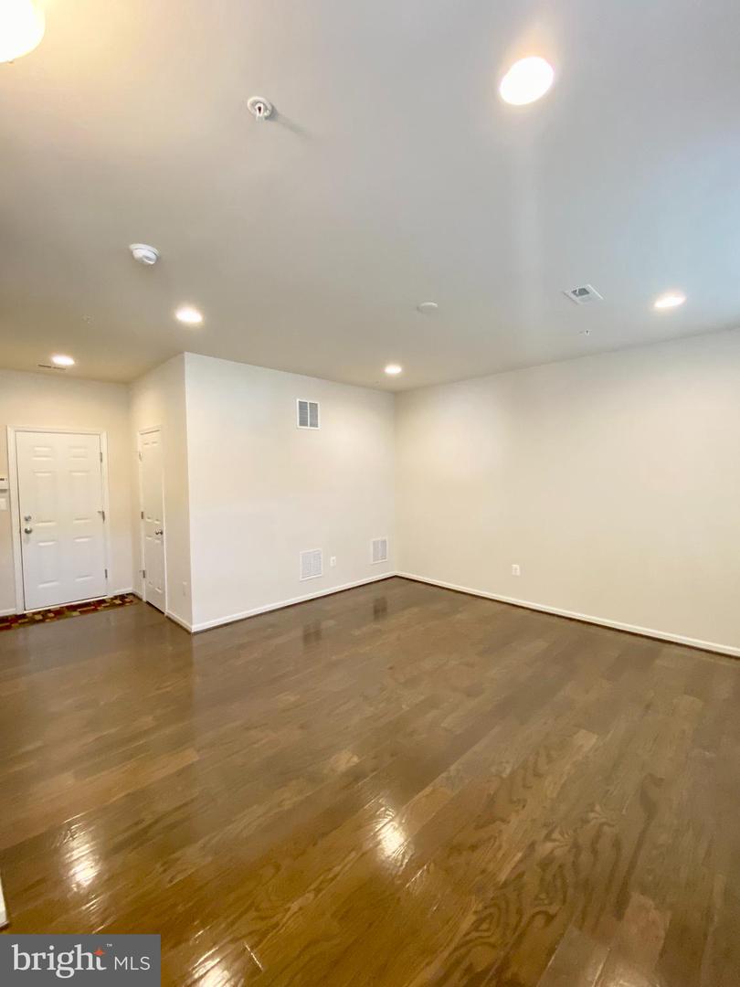 4336 VIRIDIAN TERRACE