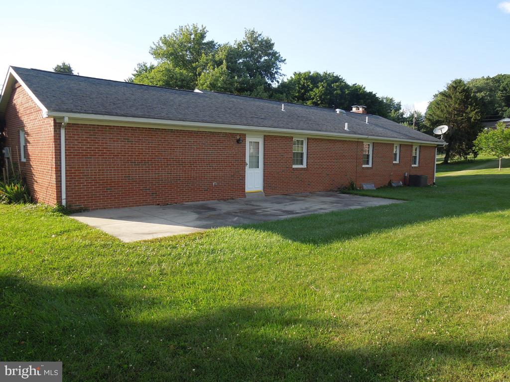 6235 QUINN ROAD