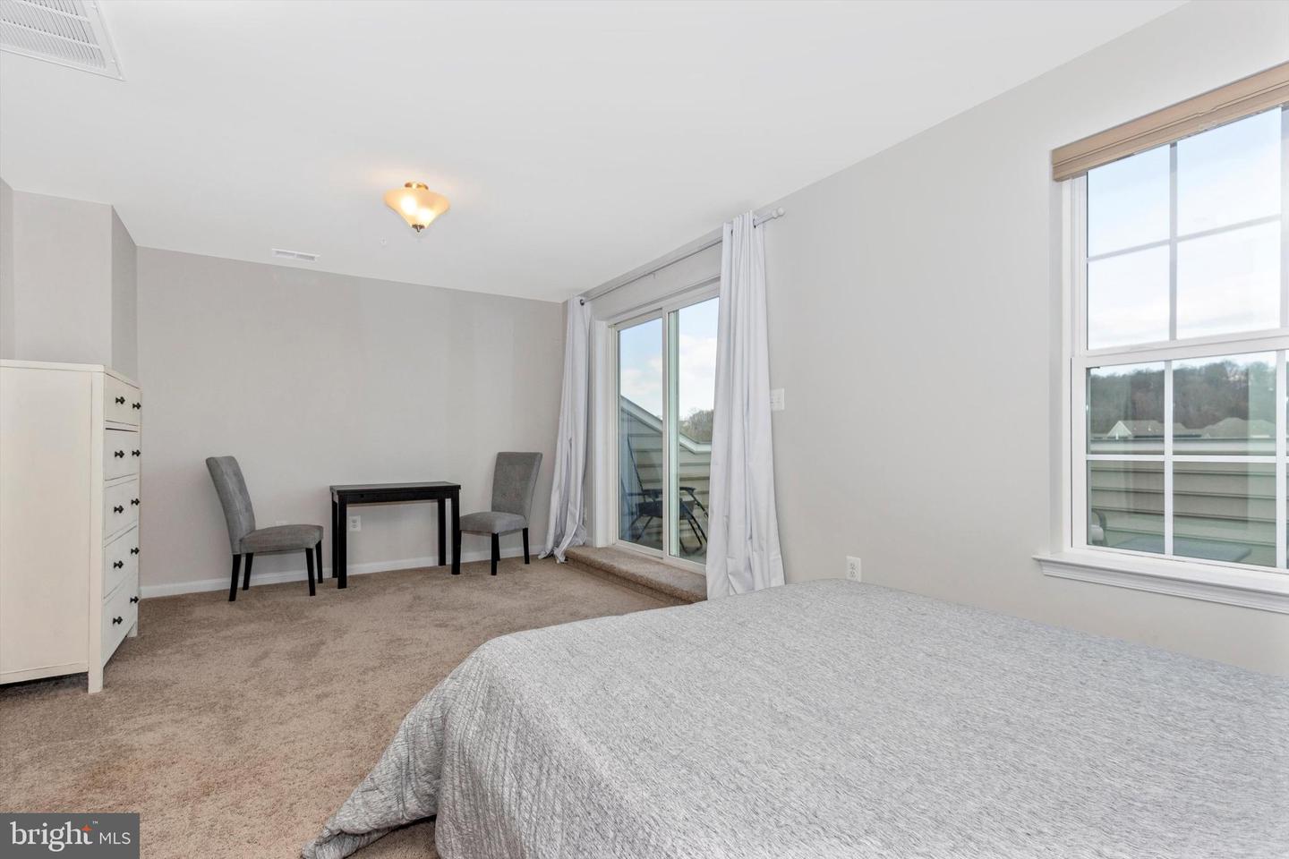 4534 TINDER BOX CIRCLE
