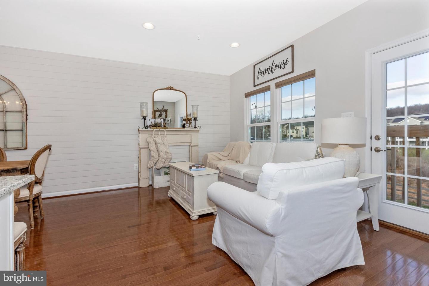 4534 TINDER BOX CIRCLE