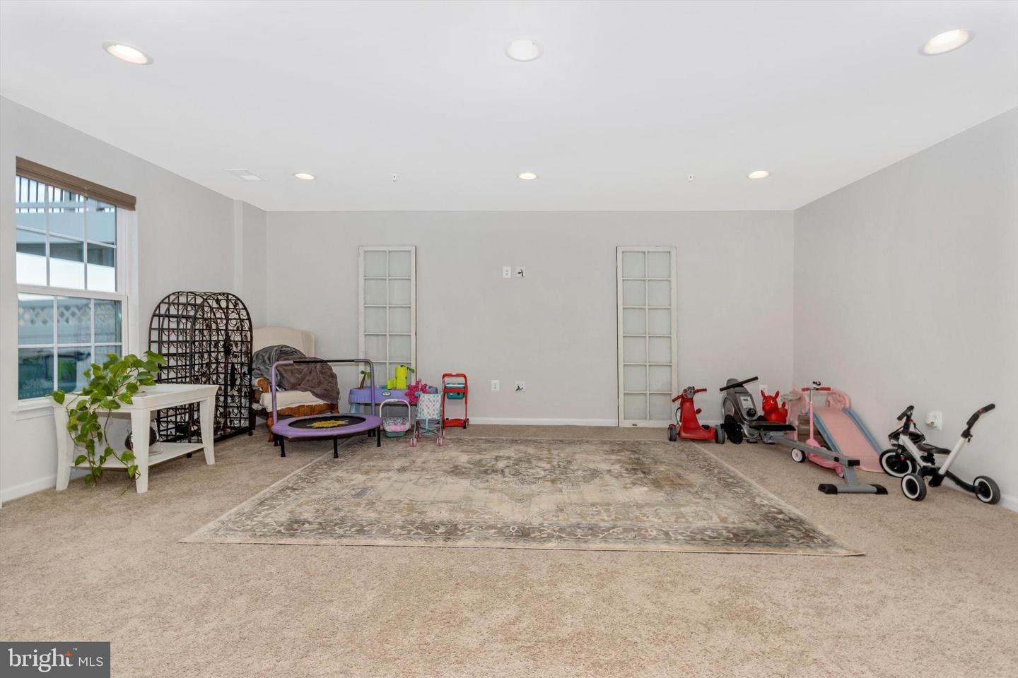 4534 TINDER BOX CIRCLE