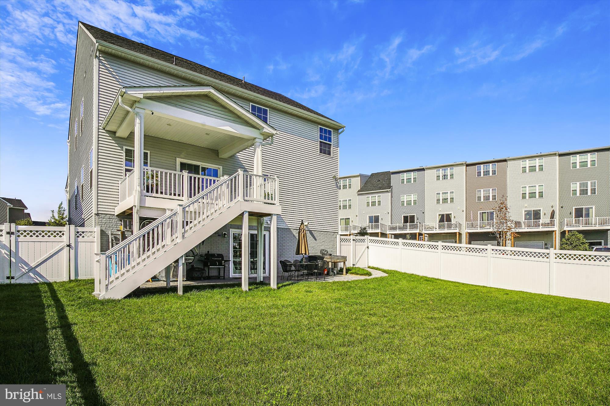 5251 Red Maple DRIVE