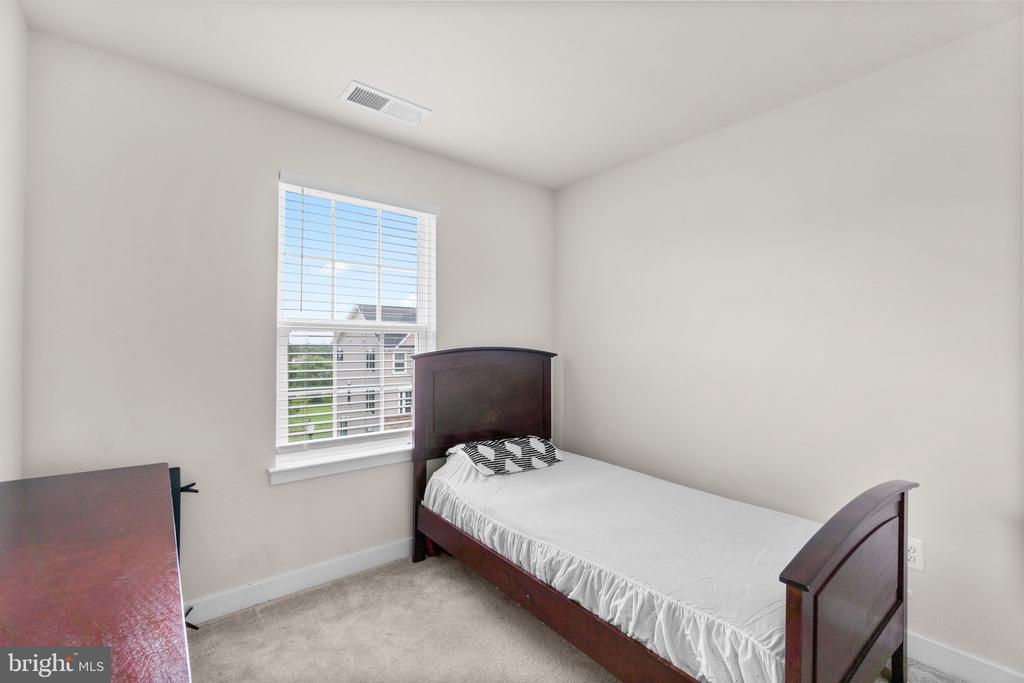 1512 Wilmer Park Ln