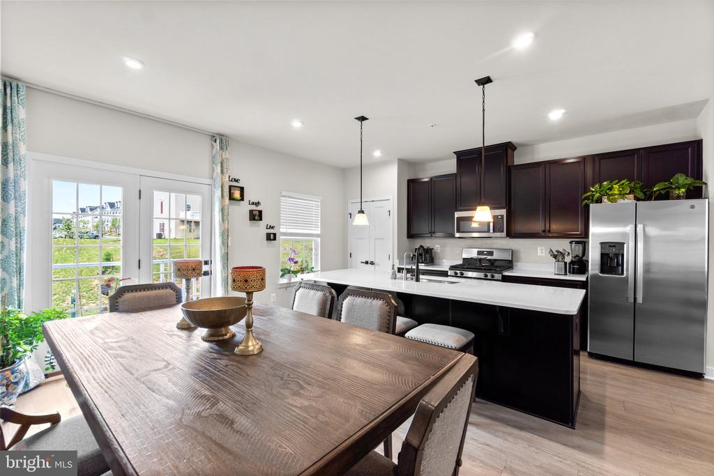 1512 Wilmer Park Ln
