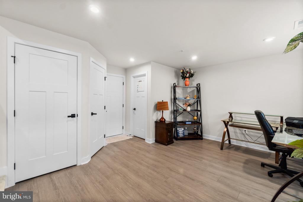 1512 Wilmer Park Ln