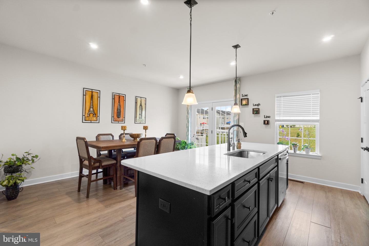 1512 Wilmer Park Ln