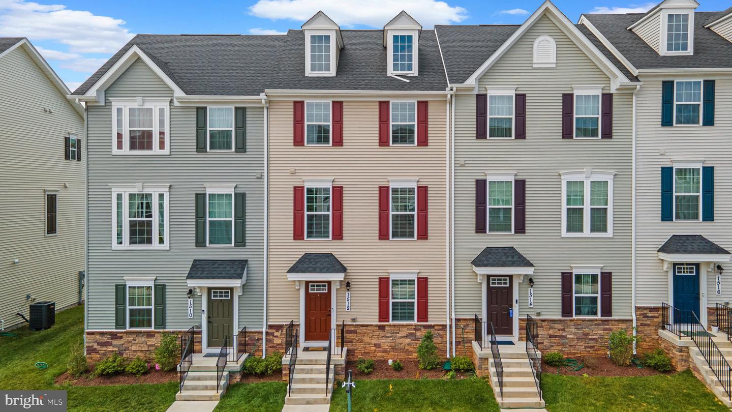 1512 Wilmer Park Ln