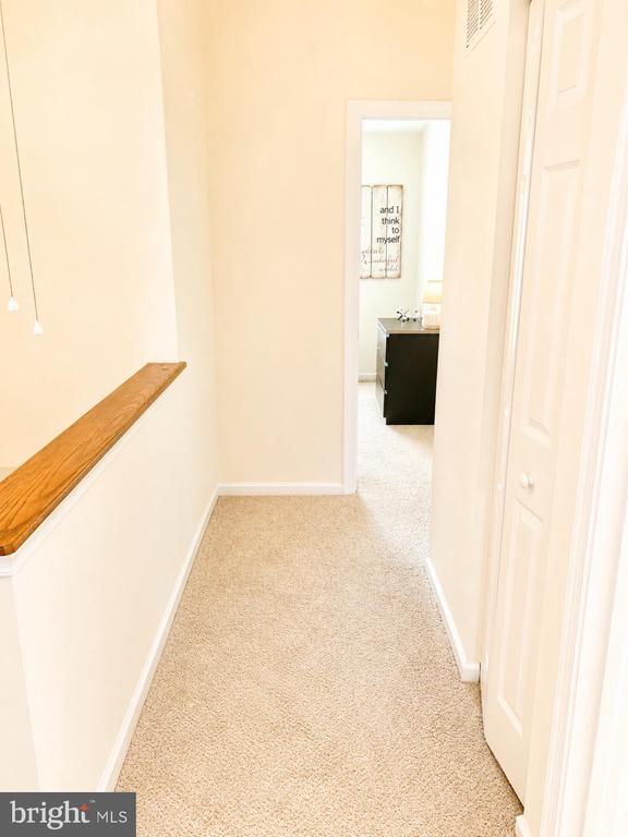 4989 PINTAIL COURT