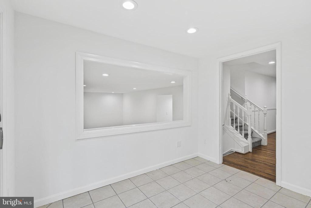 4152 HENHAWK COURT