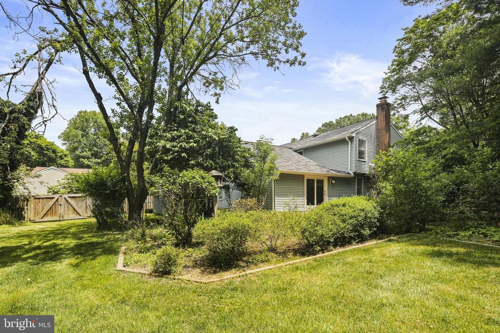 4152 HENHAWK COURT
