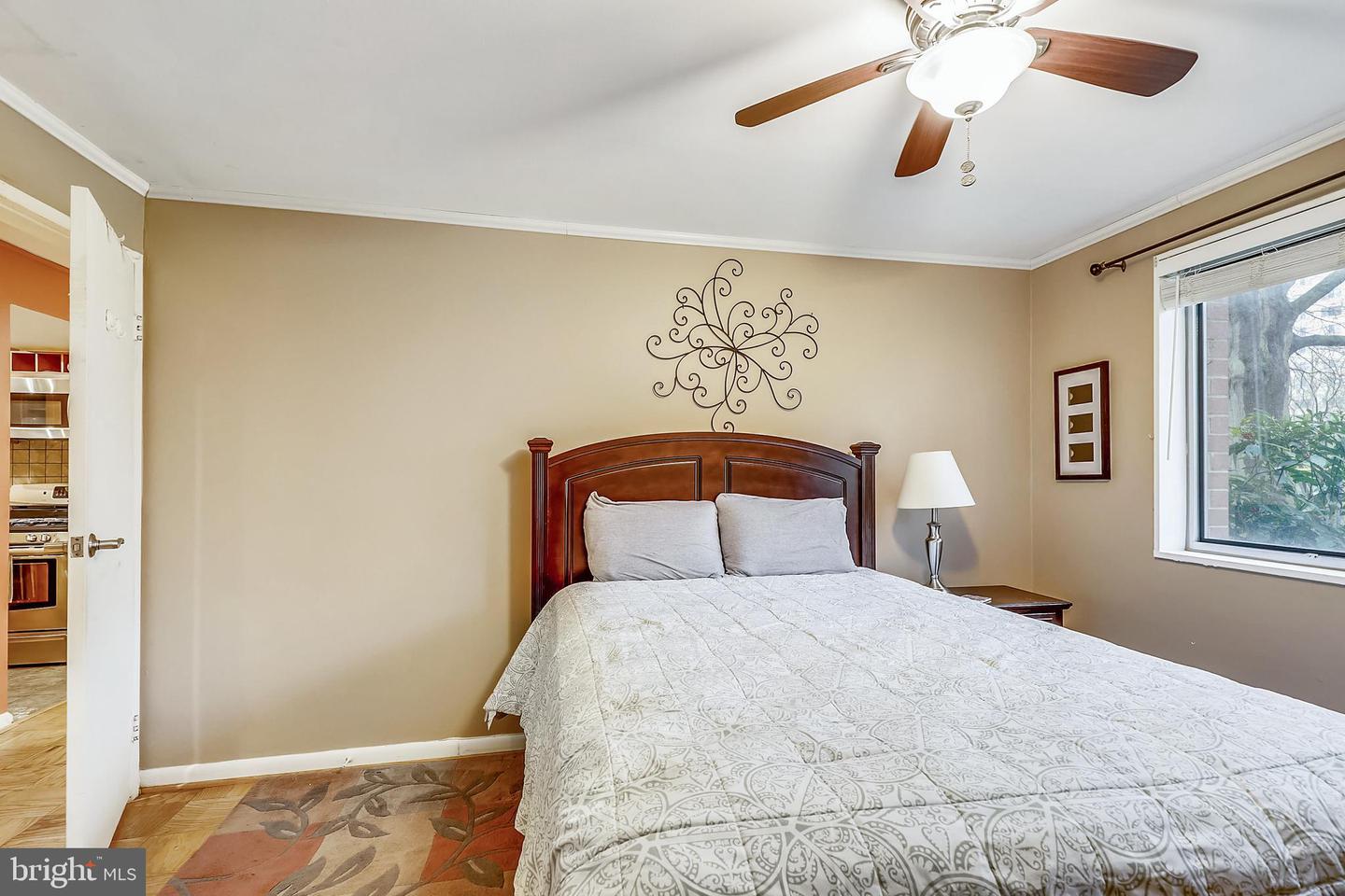 10228 ROCKVILLE PIKE Unit: 102