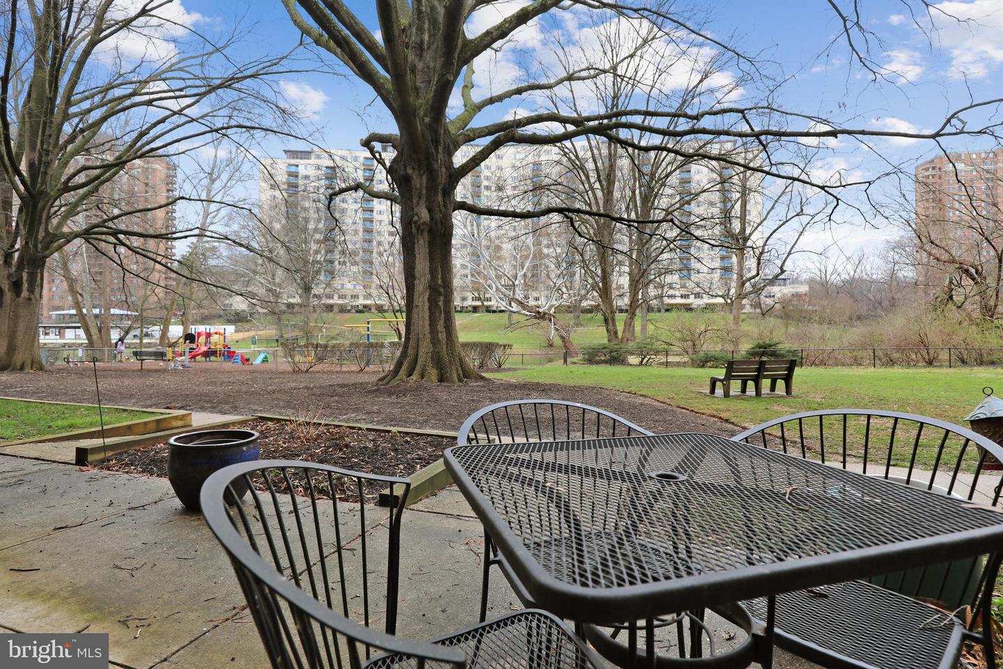 10228 ROCKVILLE PIKE Unit: 102