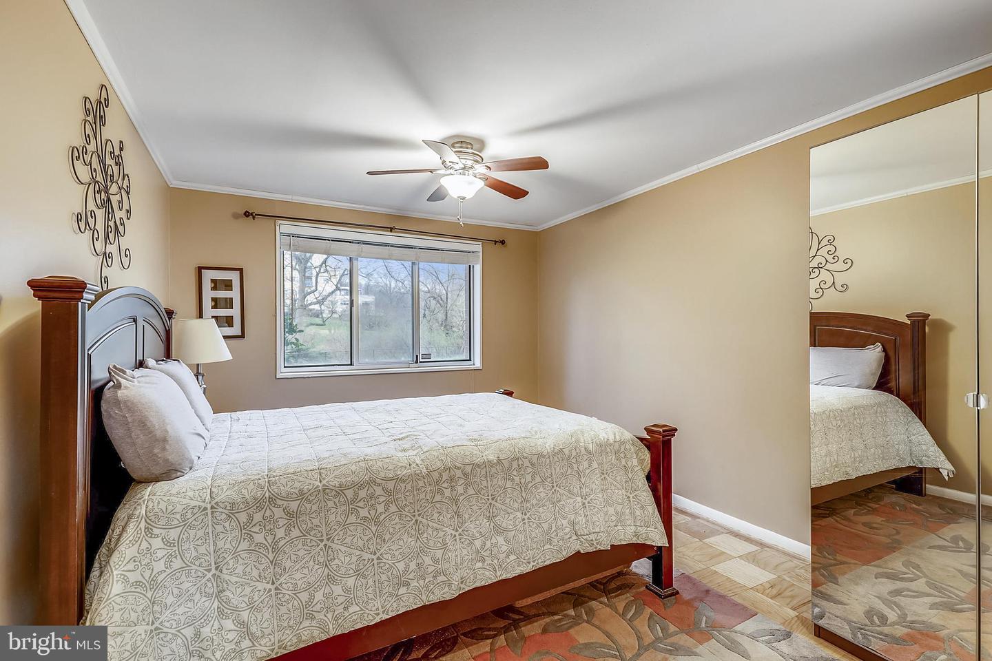 10228 ROCKVILLE PIKE Unit: 102