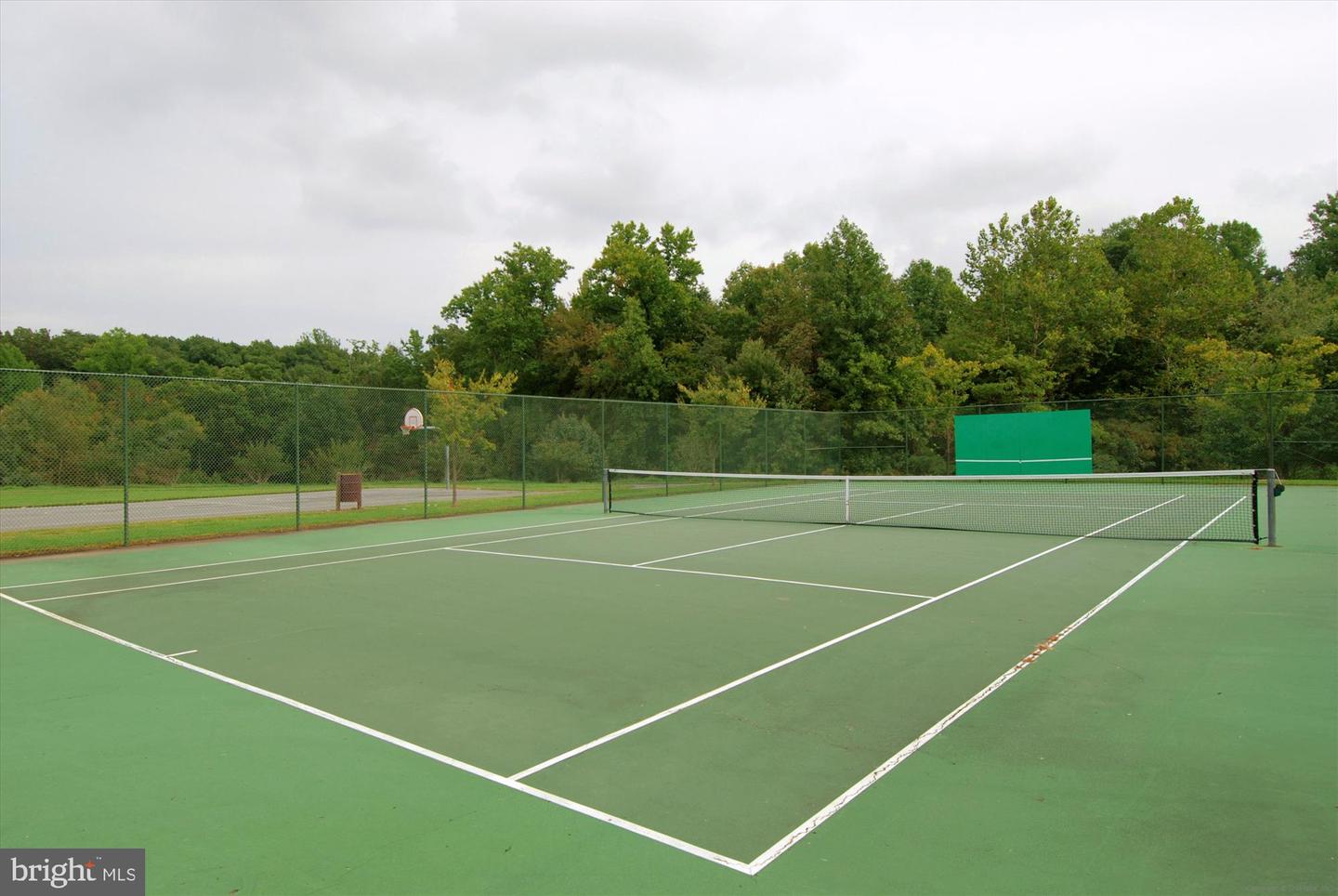 3 LEATHERWOOD COURT