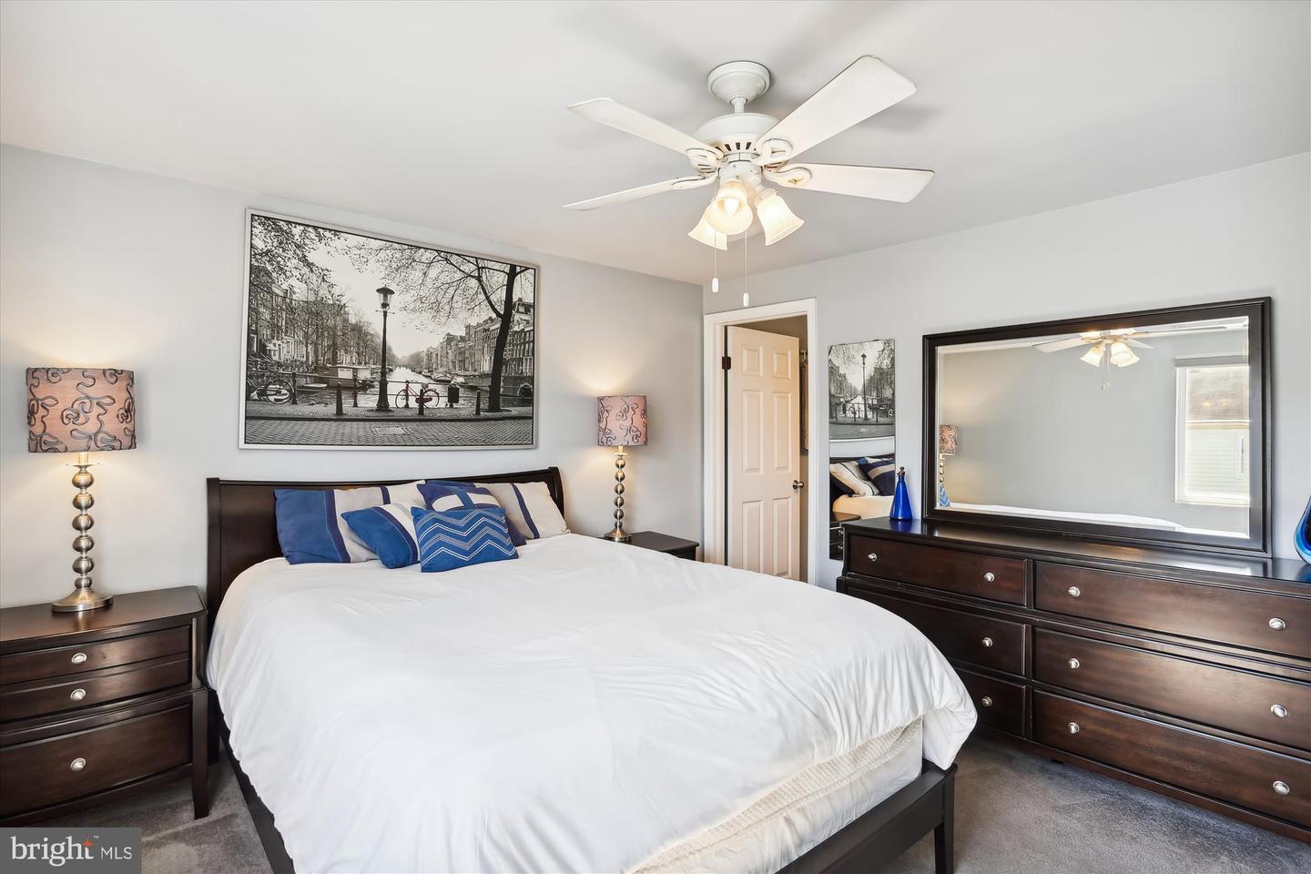 3 LEATHERWOOD COURT