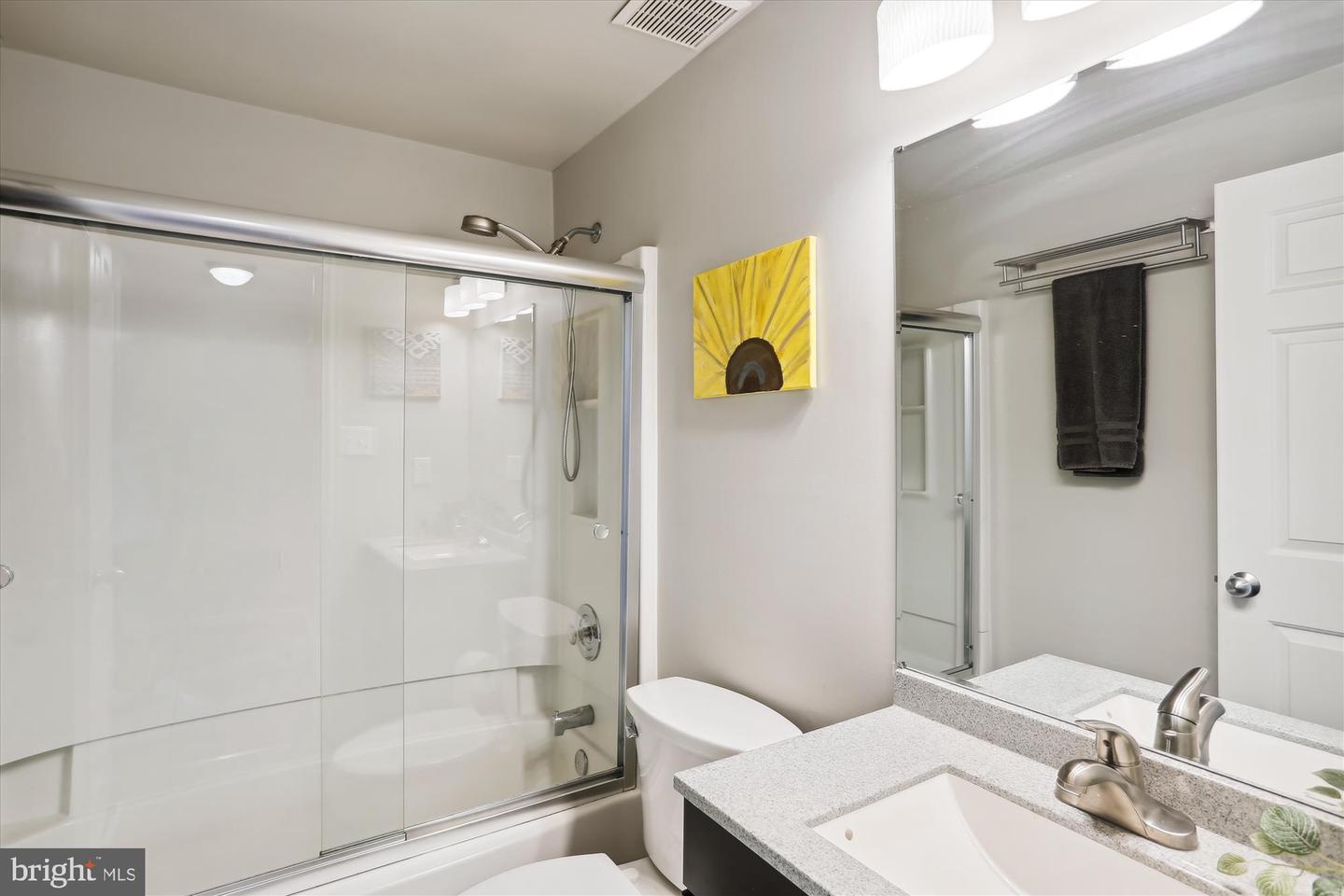 3 LEATHERWOOD COURT