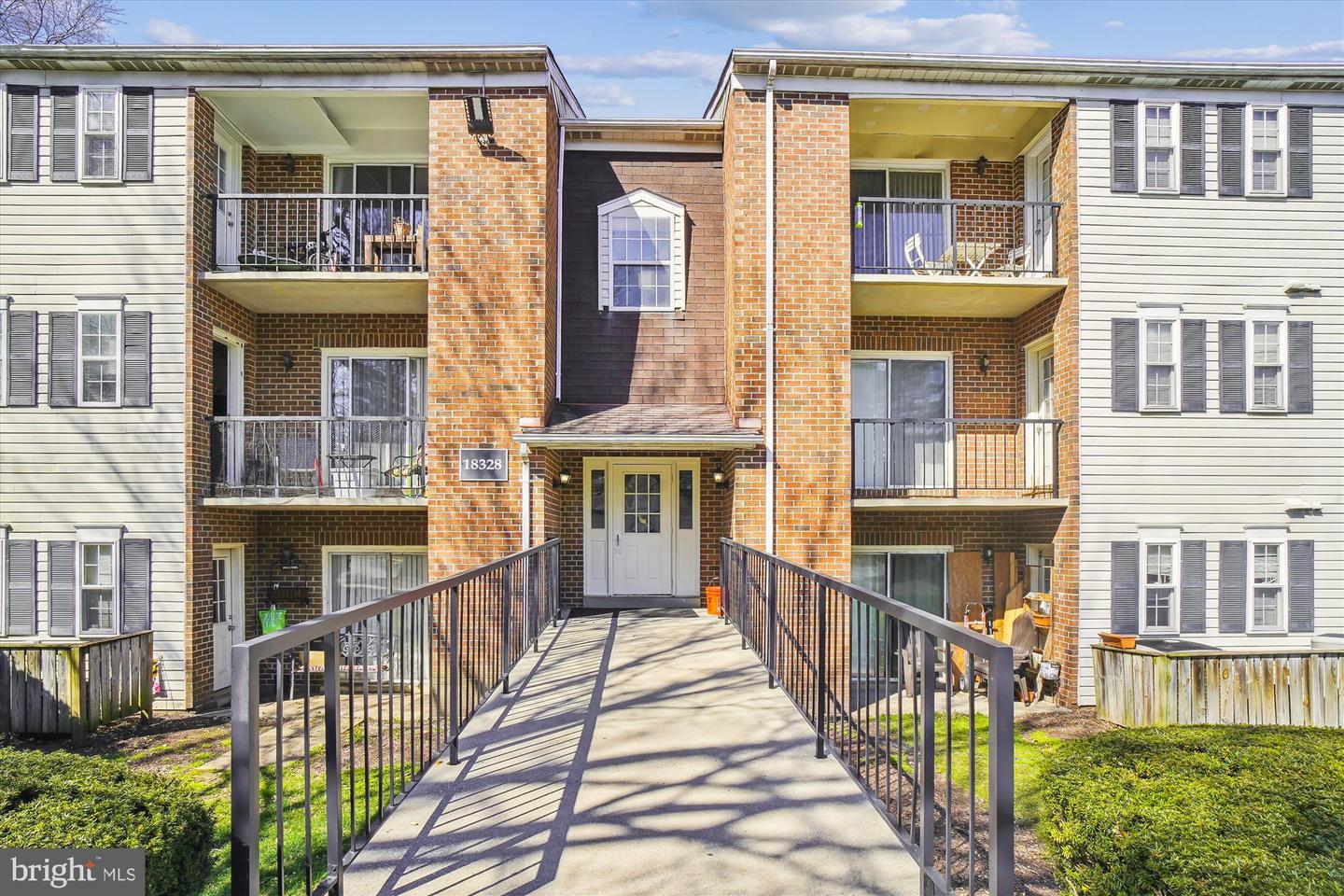 18328 STREAMSIDE DRIVE Unit: 103