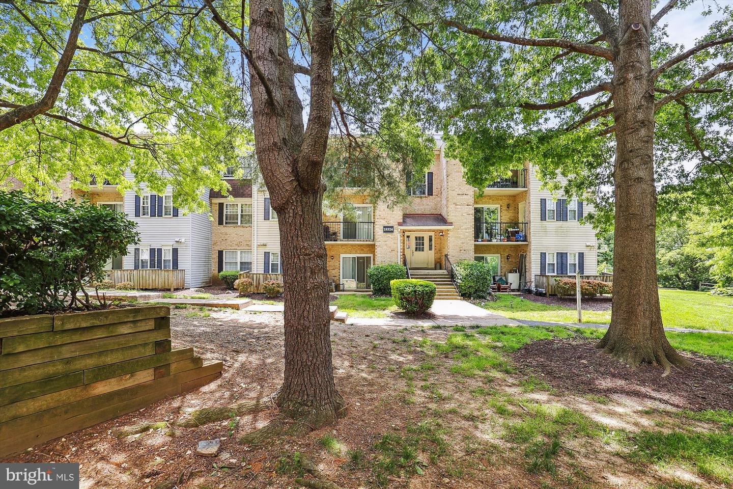 18328 STREAMSIDE DRIVE Unit: 101